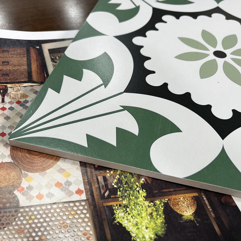 Küchen-Wand malte Blumenporzellan-Fliese, Innenboden-Blumen-Muster-Fliesen im Freien