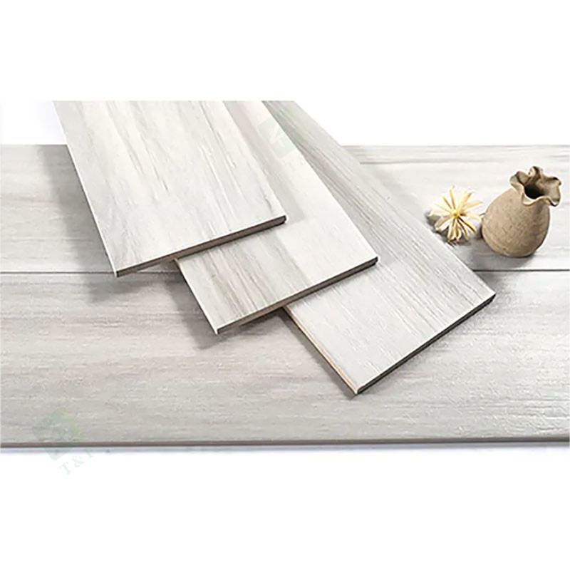 150*900mm rustikale Bodenfliesen Antibeleg-Matte Finished Modern Porcelain Woodens