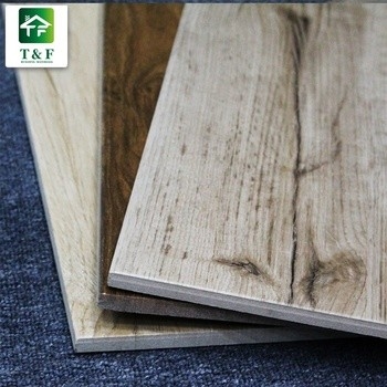 Glasig-glänzende hölzerne Korn-Keramikfliesen gleiten nicht 200x1000mm, die Braun/Farbe bräunt