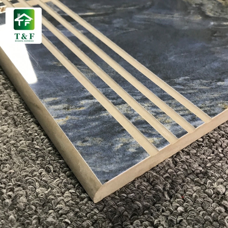Landhaus-Porzellan-Fliese für Treppen-glattes Endblau und gelbe Farbe